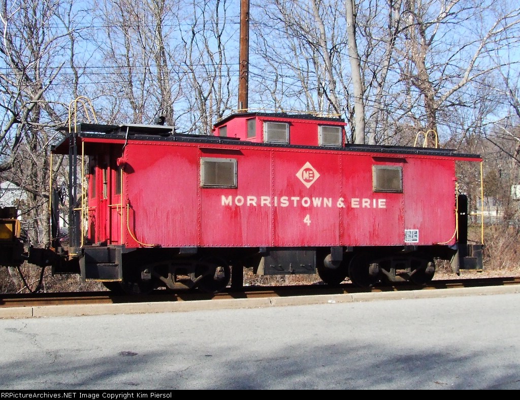 Morristown & Erie Caboose #4